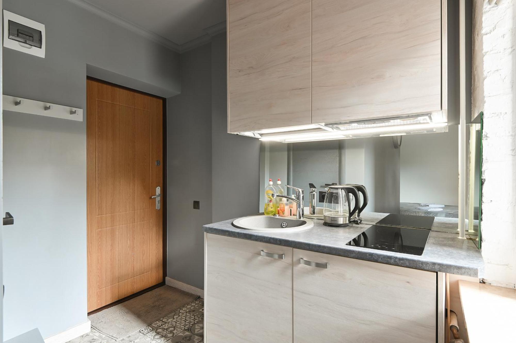 Loft Design Studio Apartment & Free Parking リガ エクステリア 写真